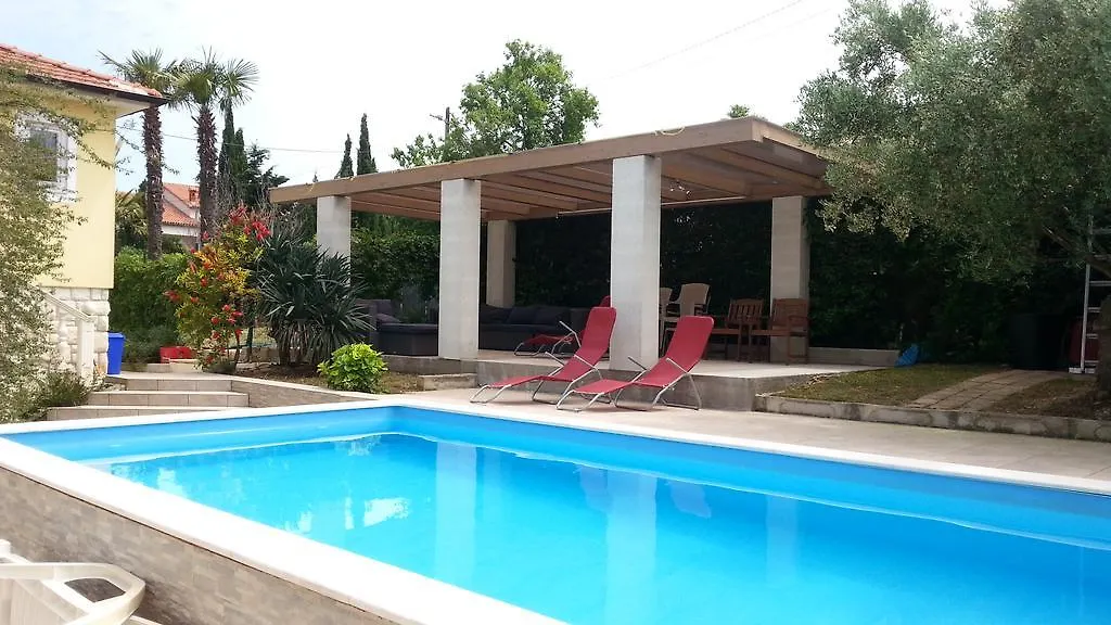 Holiday Homes Mare Premantura Croatia